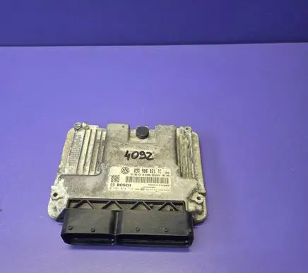Skoda Octavia Mk2 (1Z) Engine control unit/module 03G906021TC 0281014712 03G906021AN