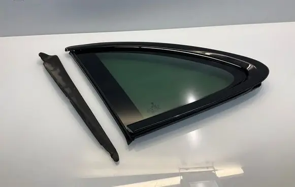 Porsche Panamera (971) Rear side window 974845297G F2911815 974845411
