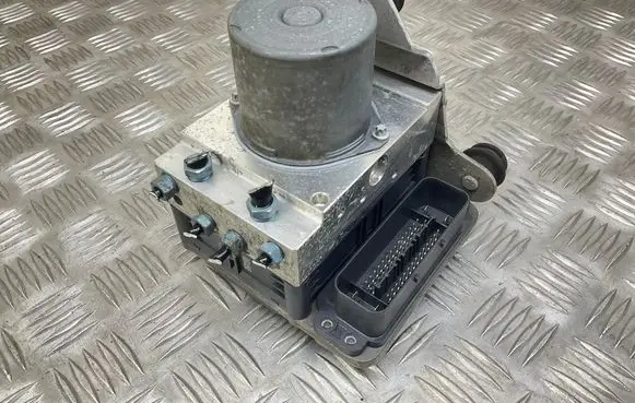 Audi A7 S7 4G ABS Pump 4G0907379H