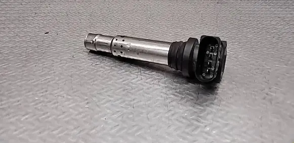 Volkswagen Golf V High voltage ignition coil 036905715E 78297003