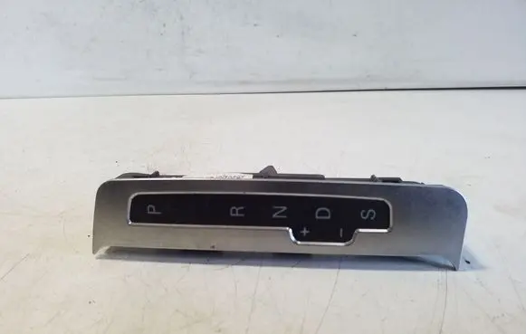 Audi A6 S6 C6 4F Gear shift selector indicator 4F2713463D