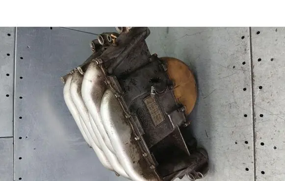Audi A4 S4 B5 8D Intake manifold 078133185