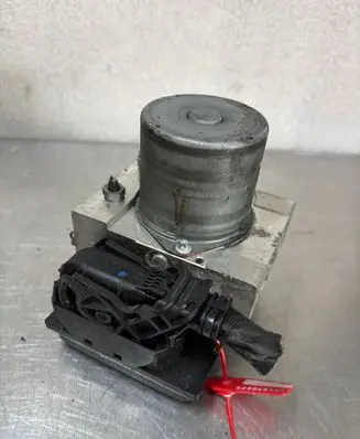 Mercedes-Benz E W212 Master brake cylinder