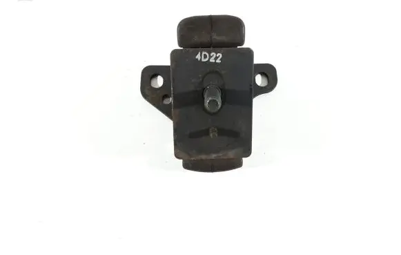 KIA Sorento Engine mount bracket 218123E150