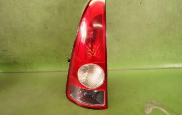 Renault Espace - Grand espace IV Rear/tail lights 8200027153