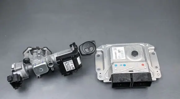 Suzuki Celerio Engine ECU kit and lock set 3392084M71 3392084M7 3397084M00