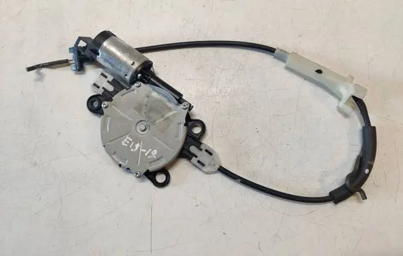 Volvo XC60 Seat adjustment motor 3900550