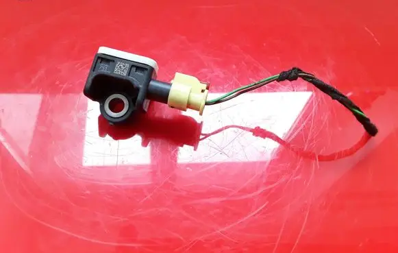 Audi A8 S8 D4 4H Airbag deployment crash/impact sensor 4H0959643 120520200
