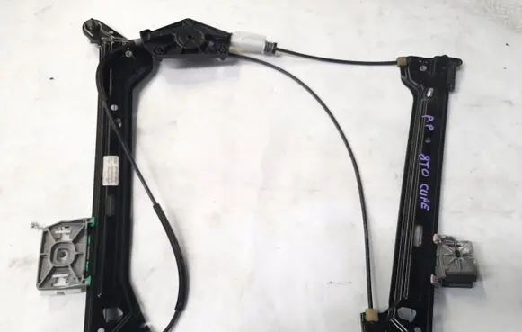 Audi A5 8T 8F Front door electric window regulator 8T0837462D