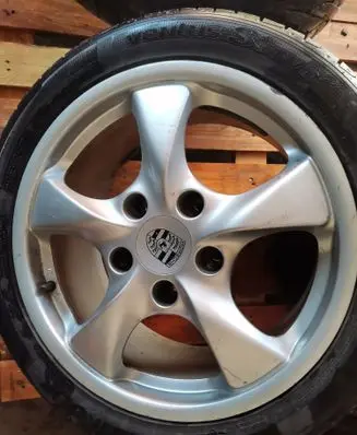 Porsche Boxster 986 R17 alloy rim 98636212401 7J17H2ET55