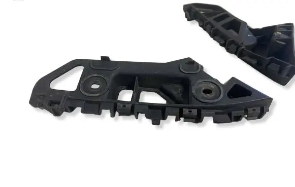 Volkswagen Caddy Front bumper mounting bracket 2K5807183 2K5807184