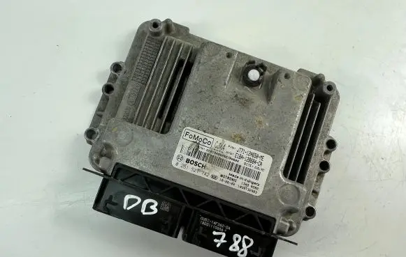 Ford Turneo Courier Engine control unit/module ECU JT7112A650ME E1BA12B684CA