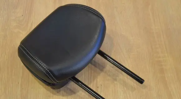 Renault Laguna III Rear seat headrest 