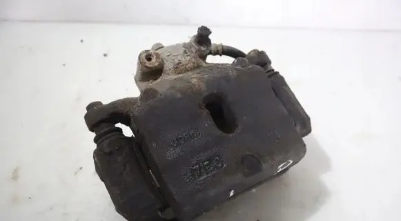 Hyundai i40 Front brake caliper