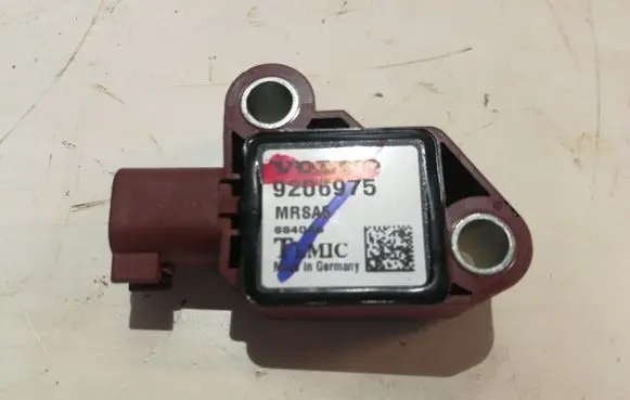 Volvo V50 Airbag deployment crash/impact sensor 9206975
