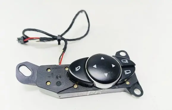 Mercedes-Benz E W211 Wing mirror switch 2118208510