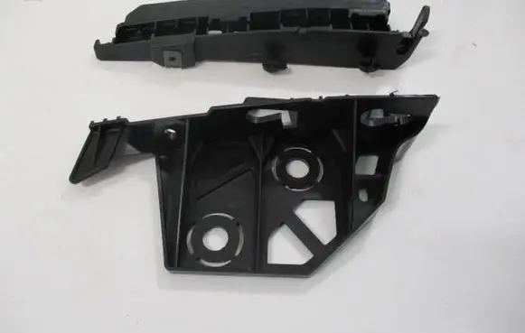 Peugeot 5008 Fender mounting bracket 7119QC