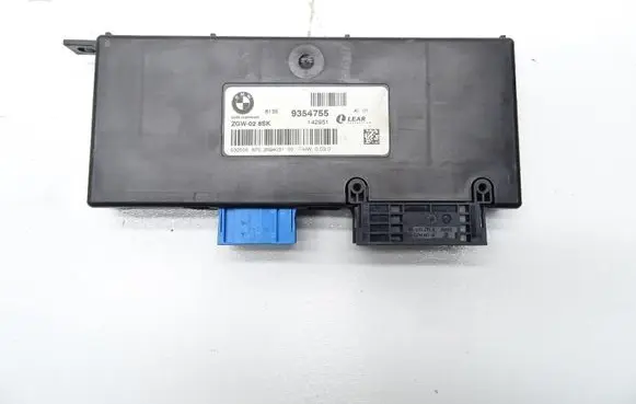 BMW 5 F10 F11 Gateway control module 9354755