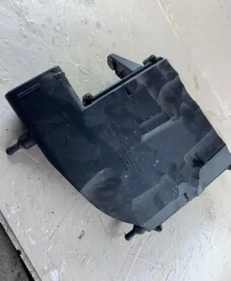 Mercedes-Benz E W211 Air filter box A6420901901 4602185907 A6420940304