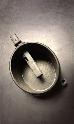 BMW 5 E60 E61 Mass air flow meter F00C2G7041