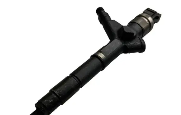 Nissan Primera Fuel injector AW420AW4 11F00657