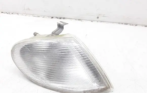 Volkswagen Sharan Front indicator light 185133B
