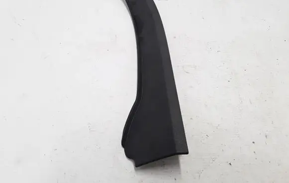 Volvo XC60 (B) pillar trim (bottom) 31425694