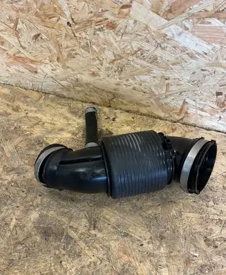 KIA Sportage Air intake duct part 28130D3250
