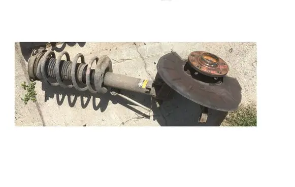 Volkswagen Touran II Front wheel hub spindle knuckle