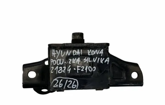Hyundai Kona I Engine mount bracket 21824F2100