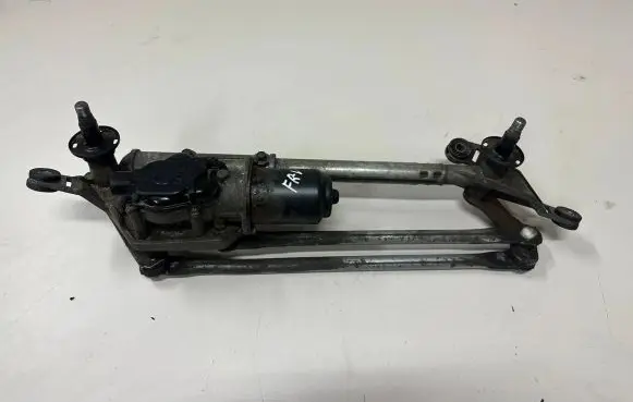 Honda FR-V Front wiper linkage and motor