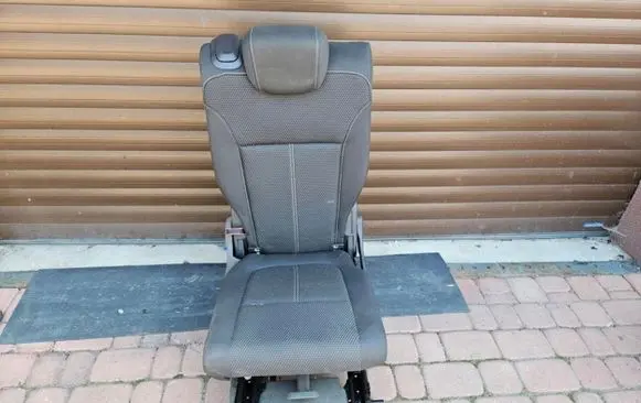Opel Zafira C Rear seat 8785398000001219