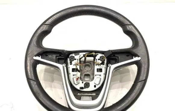 Opel Astra J Steering wheel 13351021
