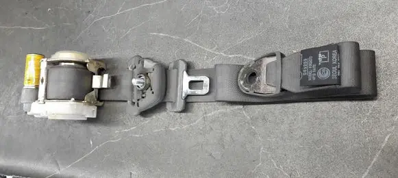 Hyundai Santa Fe Front seatbelt 8888028201