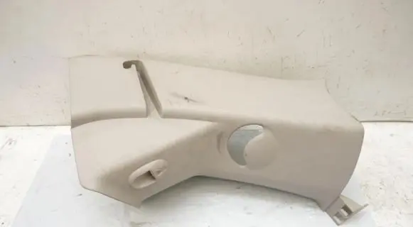 Citroen C4 Grand Picasso (D)pillar trim (top) 9654140477