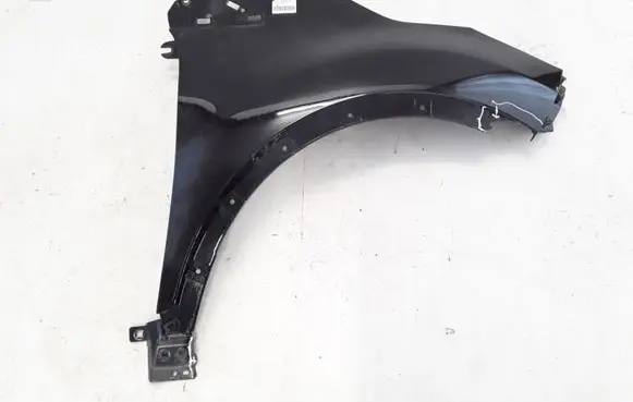 Renault Captur Fender 631001642R