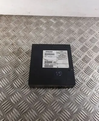 Volvo XC90 Navigation unit CD/DVD player 306798091 49060292 3AF336