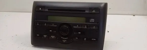 Fiat Stilo Radio/CD/DVD/GPS head unit 735296997 M018049 10R020403