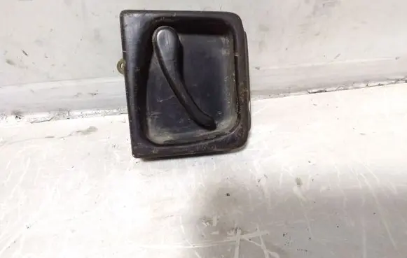 Loading door interior handle