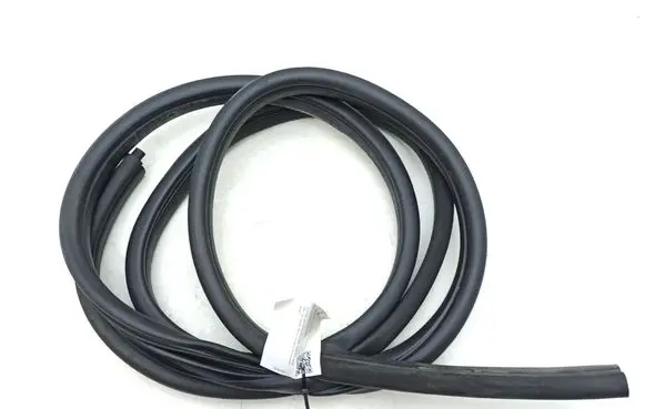 Mercedes-Benz Citan W415 Front door rubber seal 