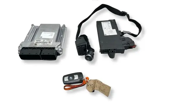 BMW X5 E70 Engine ECU kit and lock set 0281015129 7809944 7810095