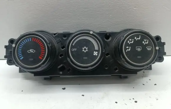 Mitsubishi Lancer VIII Climate control unit 7820A116XA 7K05A 3853450