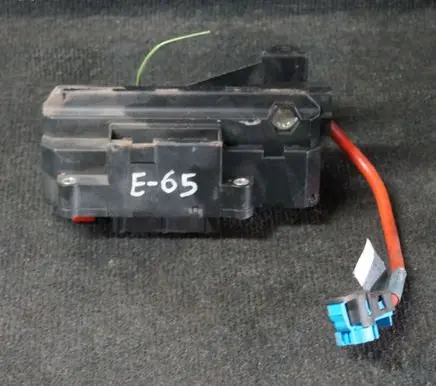 BMW 7 E65 E66 Fuse box set 6900583