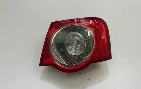 Volkswagen PASSAT B6 Rear/tail lights 3C5945096C