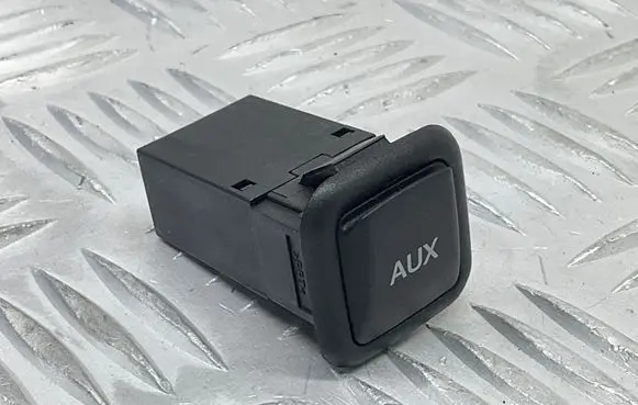 Audi A1 AUX in-socket connector 