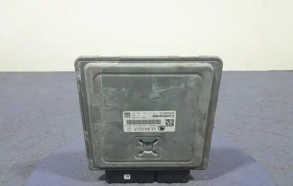 Skoda Octavia Mk2 (1Z) Engine control unit/module ECU 03L906023LP