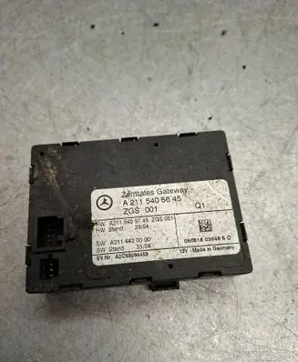 Mercedes-Benz E W211 Gateway control module A2115405645 A2115405745 A2114420000