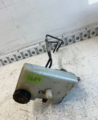 Renault Master III Master brake cylinder 03350890491