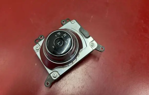 Ford Fusion II Gear selector HG9P7P155 HG9P7P155BL