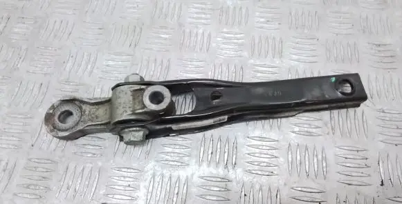 Volkswagen Jetta USA Engine mount bracket 5Q0199855AB